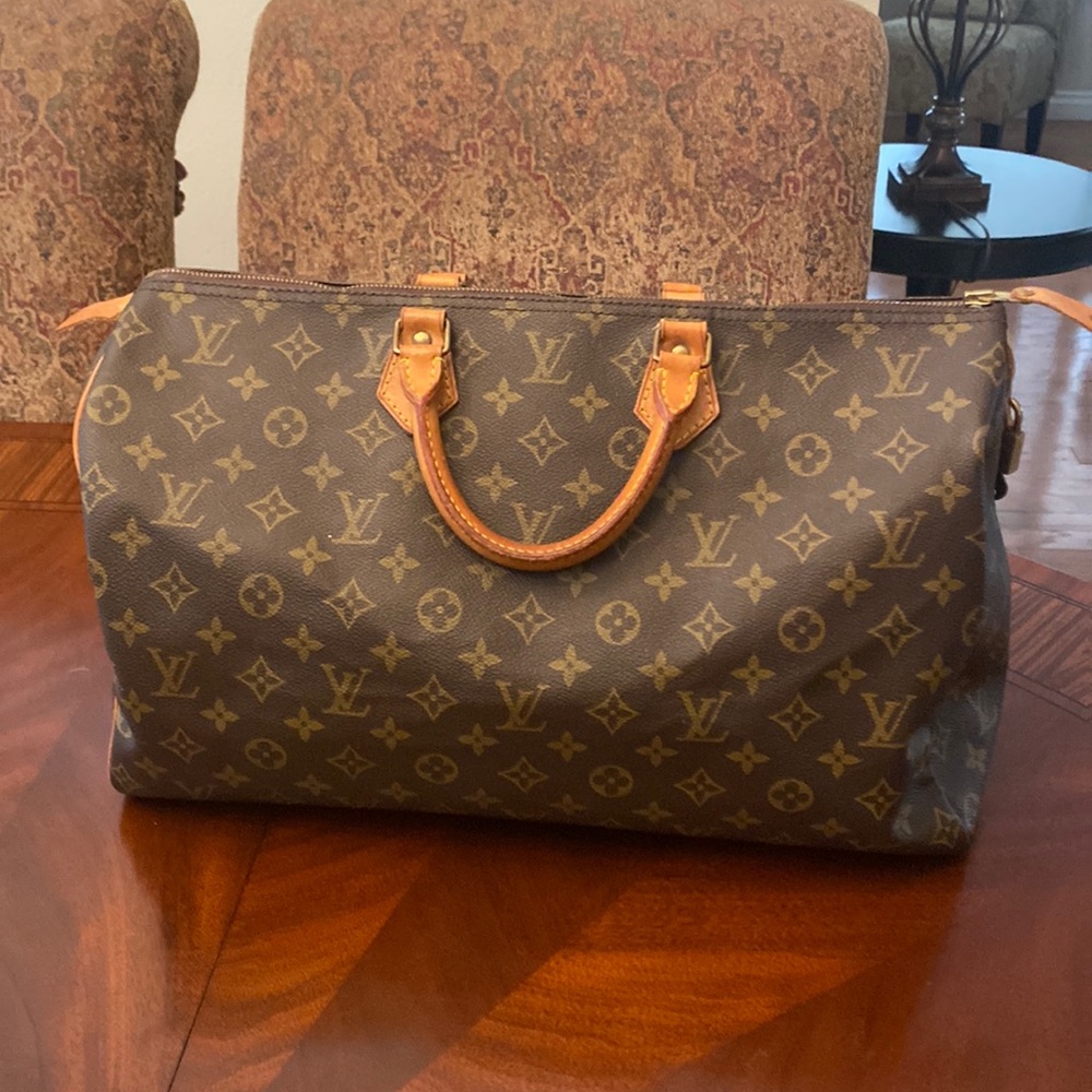 Louis Vuitton monogram canvas speedy satchel
